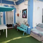 La Casita Azul